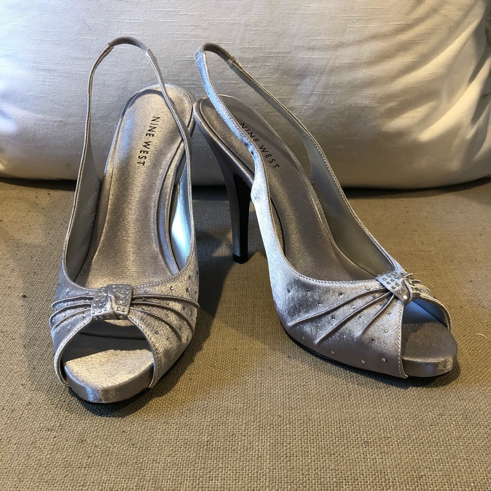 Nine West Gabrielle Pull On High Heels